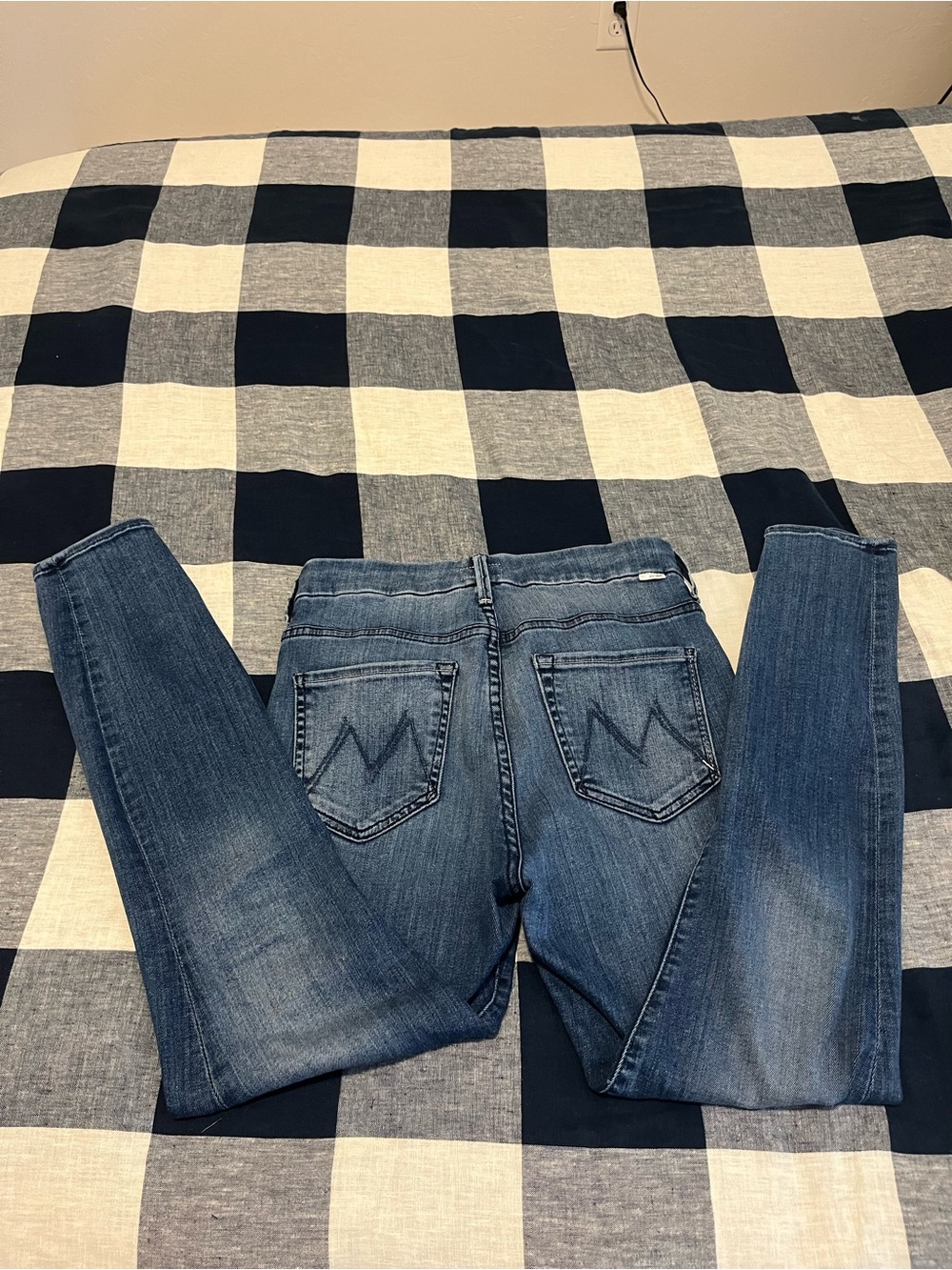 MOTHER Dark Indigo Skinny Jeans
